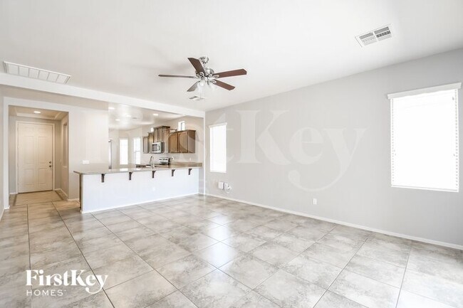 Foto del edificio - 4191 E Velasco St