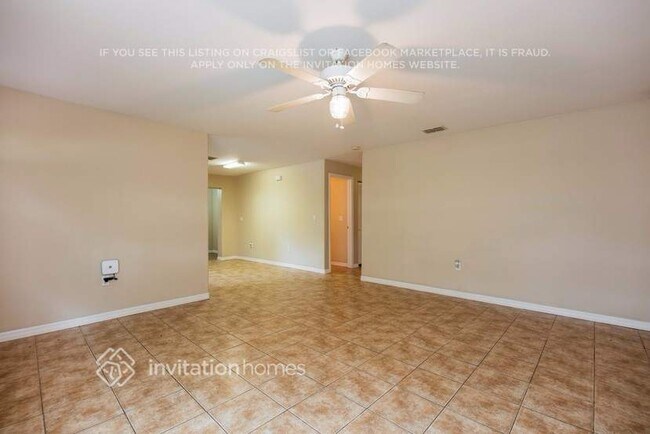 Foto del edificio - 5443 Bryant Ave