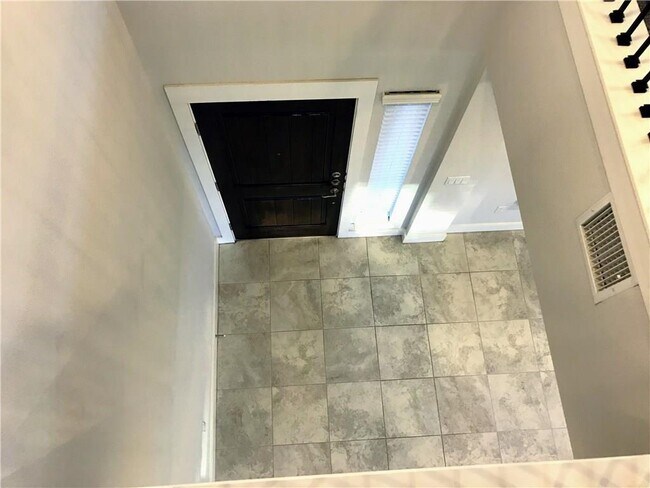 Foto del edificio - 14703 Catarina Wy