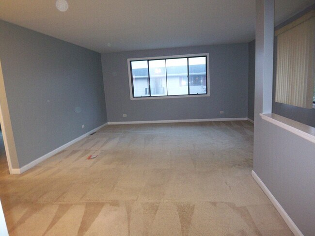 Foto del edificio - 34 N Salem Dr