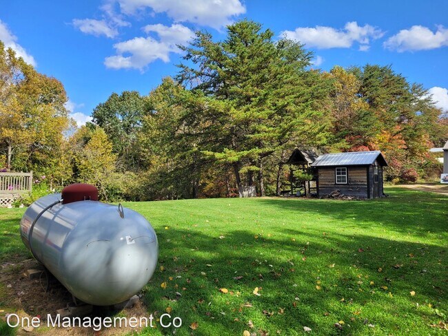 Foto del edificio - 5 br, 3 bath House - 6950 Sonagle Rd SE