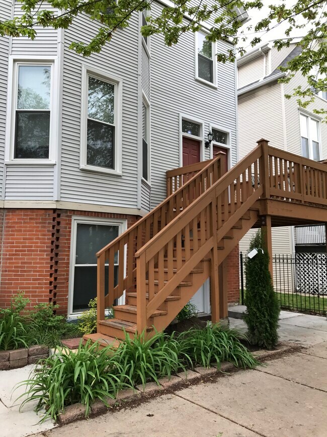 Foto del edificio - 3630 N Wayne Ave