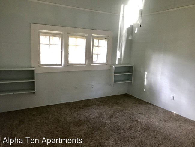 Building Photo - 2807 S Ferdinand Ave
