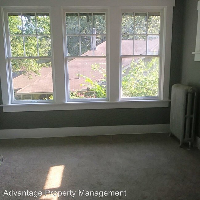 Building Photo - 3 br, 2 bath House - 110 Stonewall St.