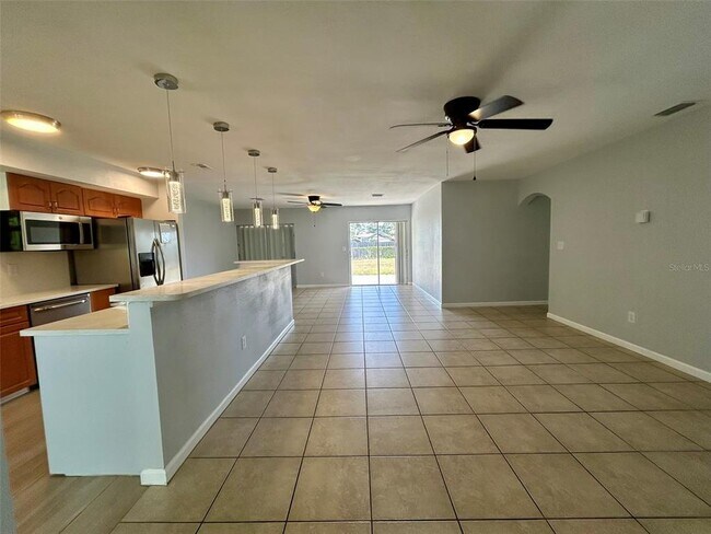 Foto del edificio - 3474 Norwick St