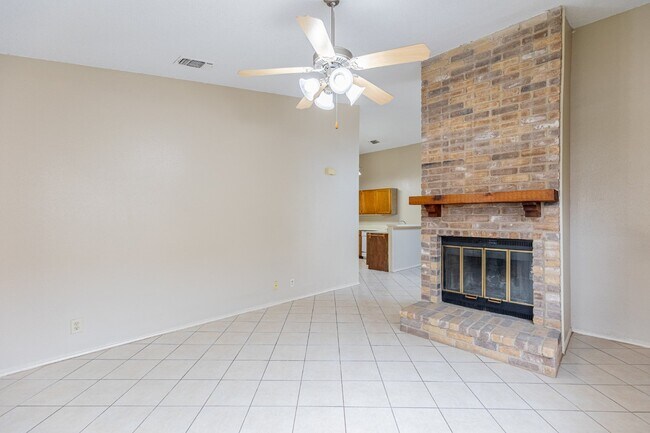 Building Photo - 13061 Brook Garden Ln