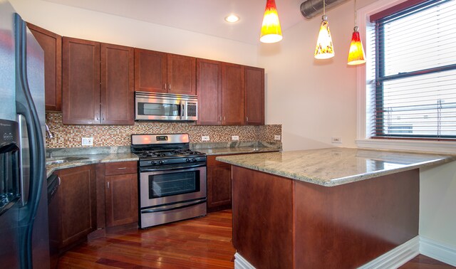 Foto del edificio - 2119 S Halsted St