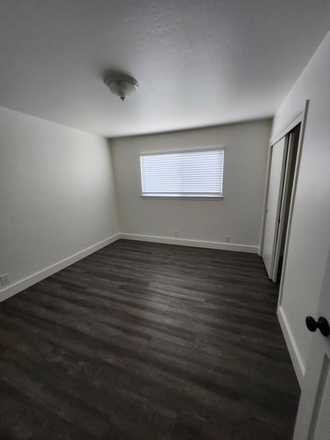 Foto del edificio - 1211 Mayette Ave