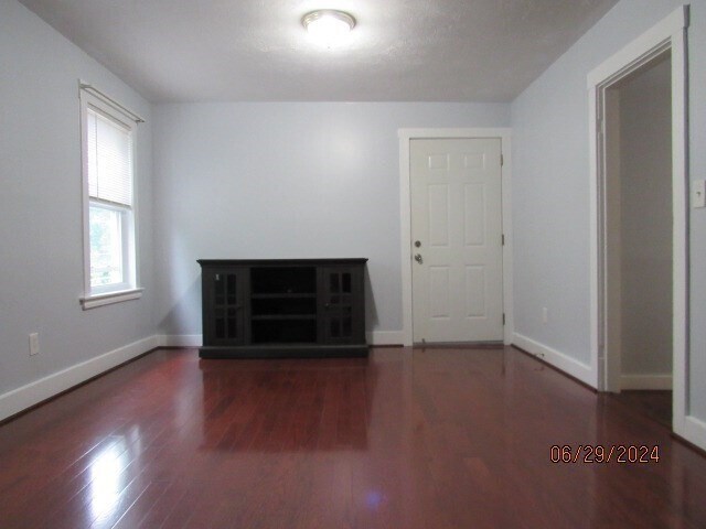 Foto del edificio - 6-1/2 Whittier St