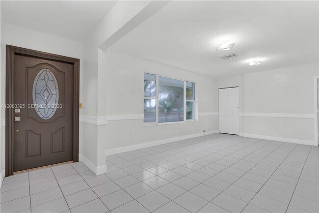 Foto del edificio - 9441 SW 27th Dr