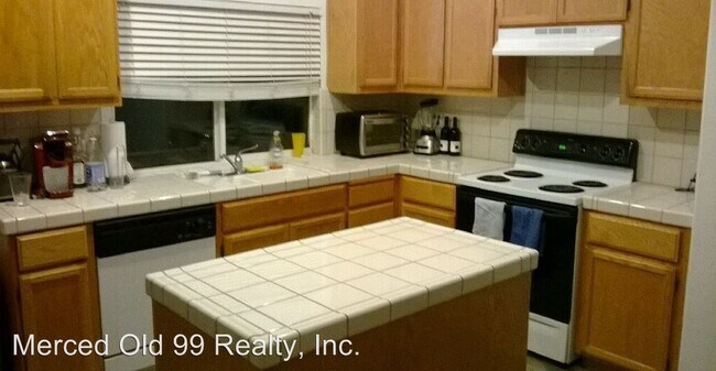 Foto del edificio - 3 br, 2 bath House - 3882 Tern Ct