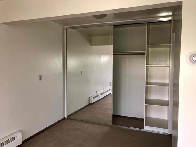 Foto del edificio - 2811 75th Pl SE