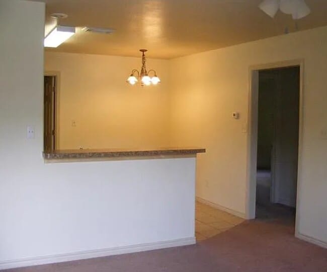 Building Photo - Willis A