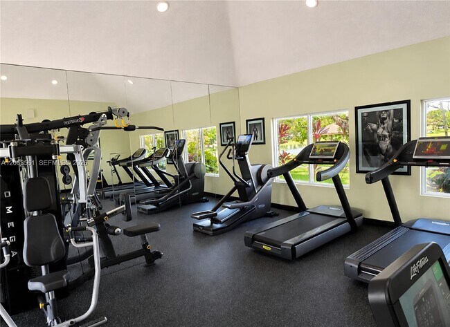 Foto del edificio - 15320 SW 106th Terrace