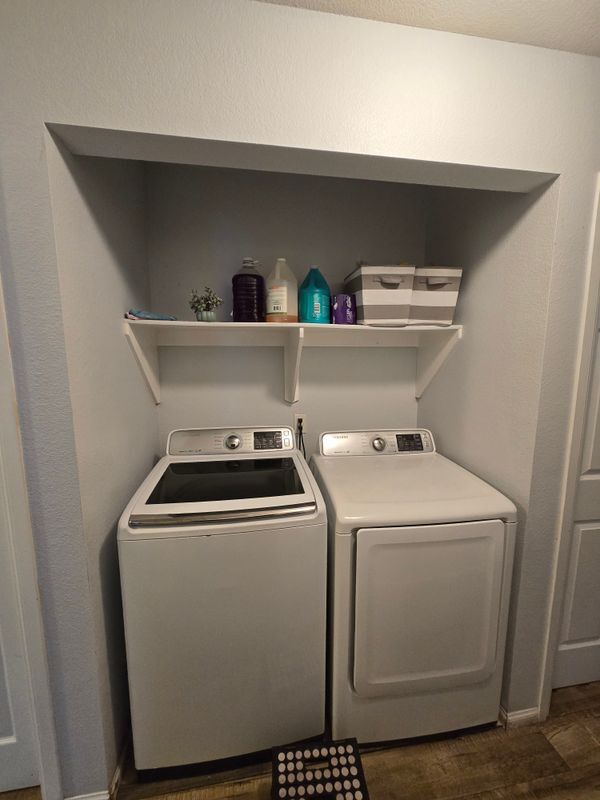 Foto del edificio - 10508 S Freeman Ave
