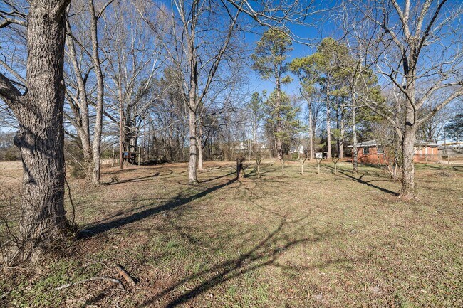 Foto del edificio - 6301 High Shoals Rd