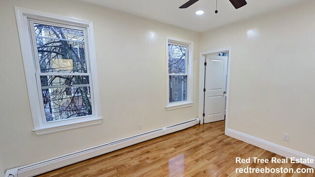 Foto del edificio - 49 Cameron St