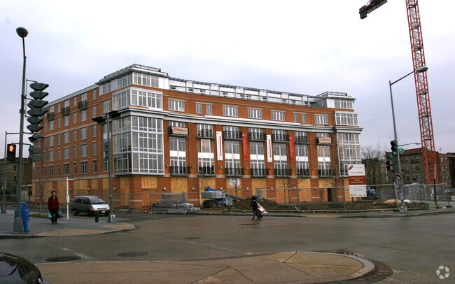 Foto del edificio - Kenyan Square Condominiums
