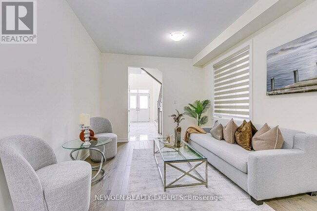 Building Photo - 328 Valleyway Dr