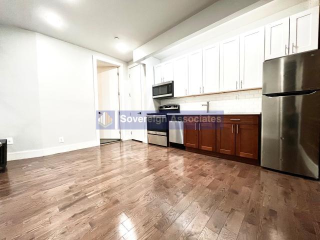 Building Photo - 2 bedroom in New York NY 10034