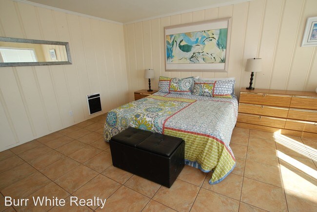 Building Photo - 4 br, 2 bath House - 3507 Seashore