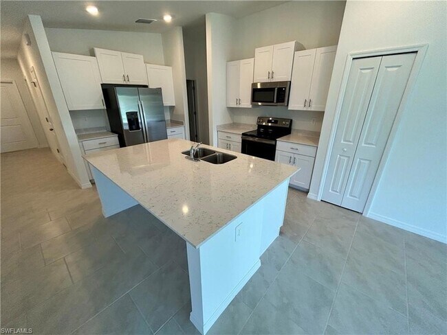Building Photo - 12311 Dakota Ridge Place
