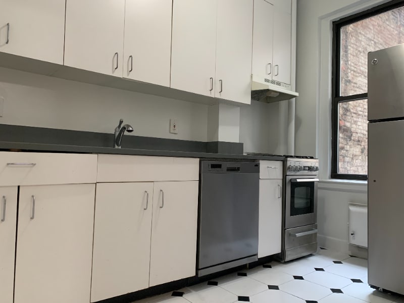 Primary Photo - 55 W 55th St