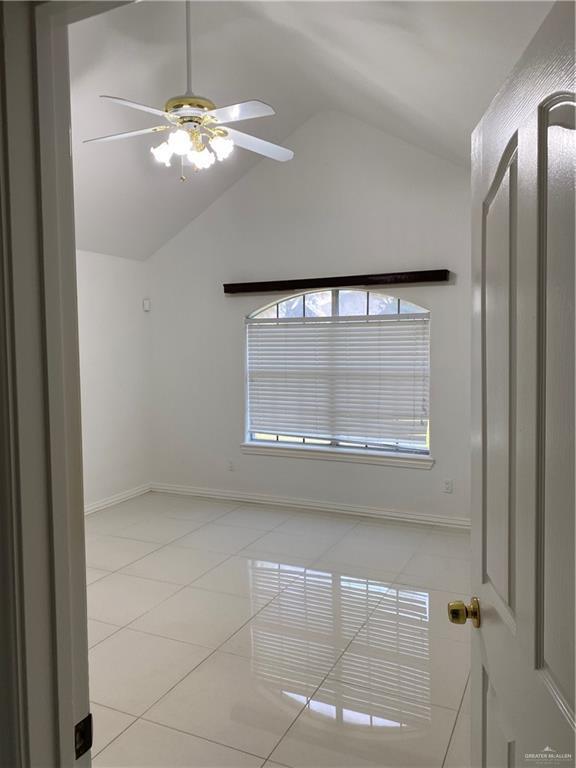 Foto del edificio - 2521 San Manuel St
