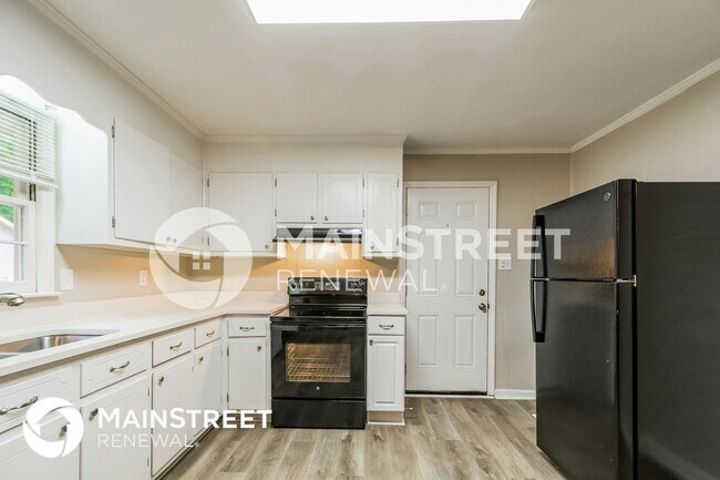 Foto del edificio - 4545 Kinlock Dr