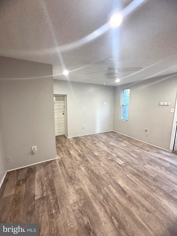 Foto del edificio - 125 Maple St