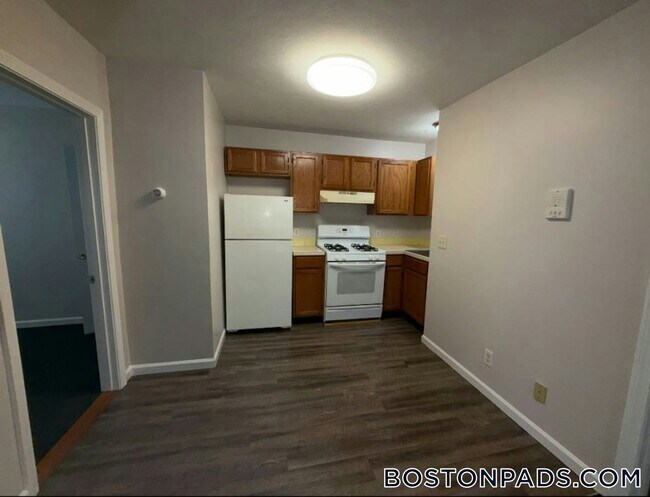 Foto del edificio - 569 Middle St
