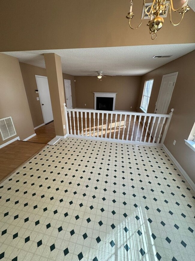Building Photo - 250 Teak Ln: Freshly Painted 3BD, 2.5BA Ho...