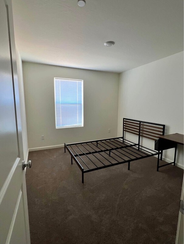 Foto del edificio - 1336 Sterling Hl Ct