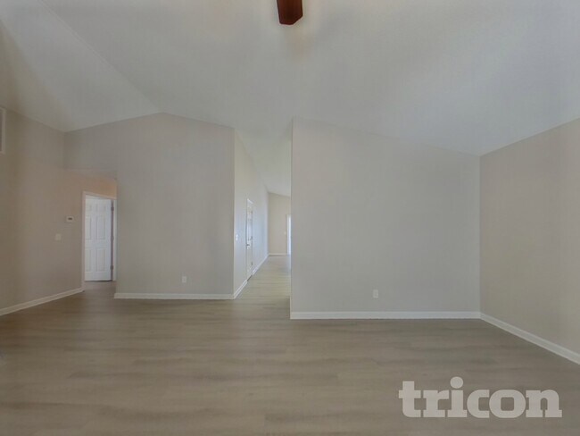 Foto del edificio - 158 Hunters Mill Ln