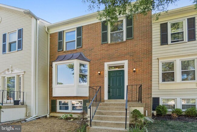 Building Photo - 6104 Joust Ln