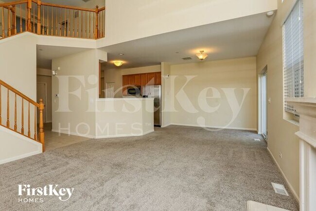 Foto del edificio - 6500 Gray Hawk Dr