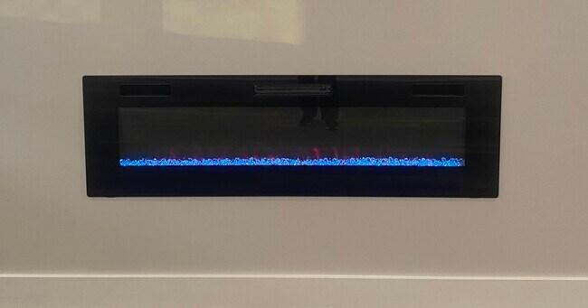 Foto del edificio - 109 Farris Ave