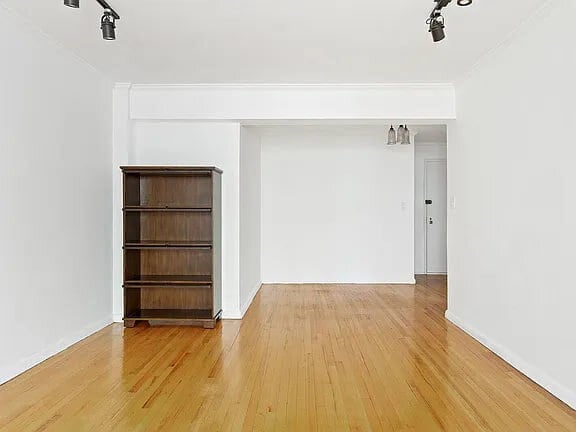 Foto del edificio - 302 E 88th St