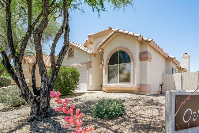 Building Photo - 66 W Freddie Canyon Way