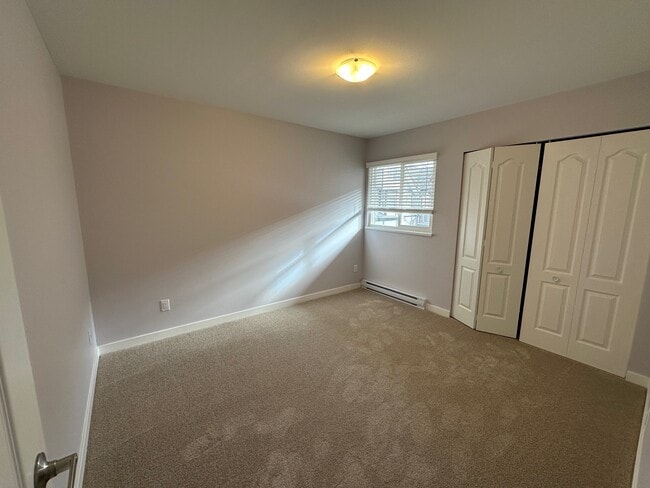 Building Photo - 7660 Abercrombie Dr