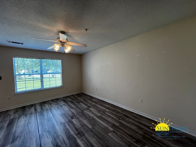 Foto del edificio - Spacious 3 Bedroom Home in Crestview!