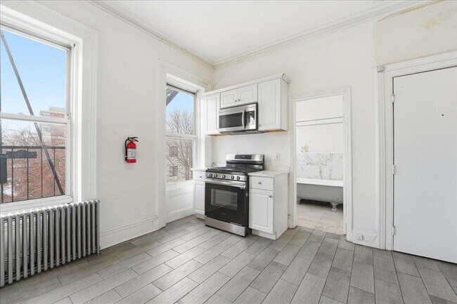 Foto del edificio - 289 Forrest St