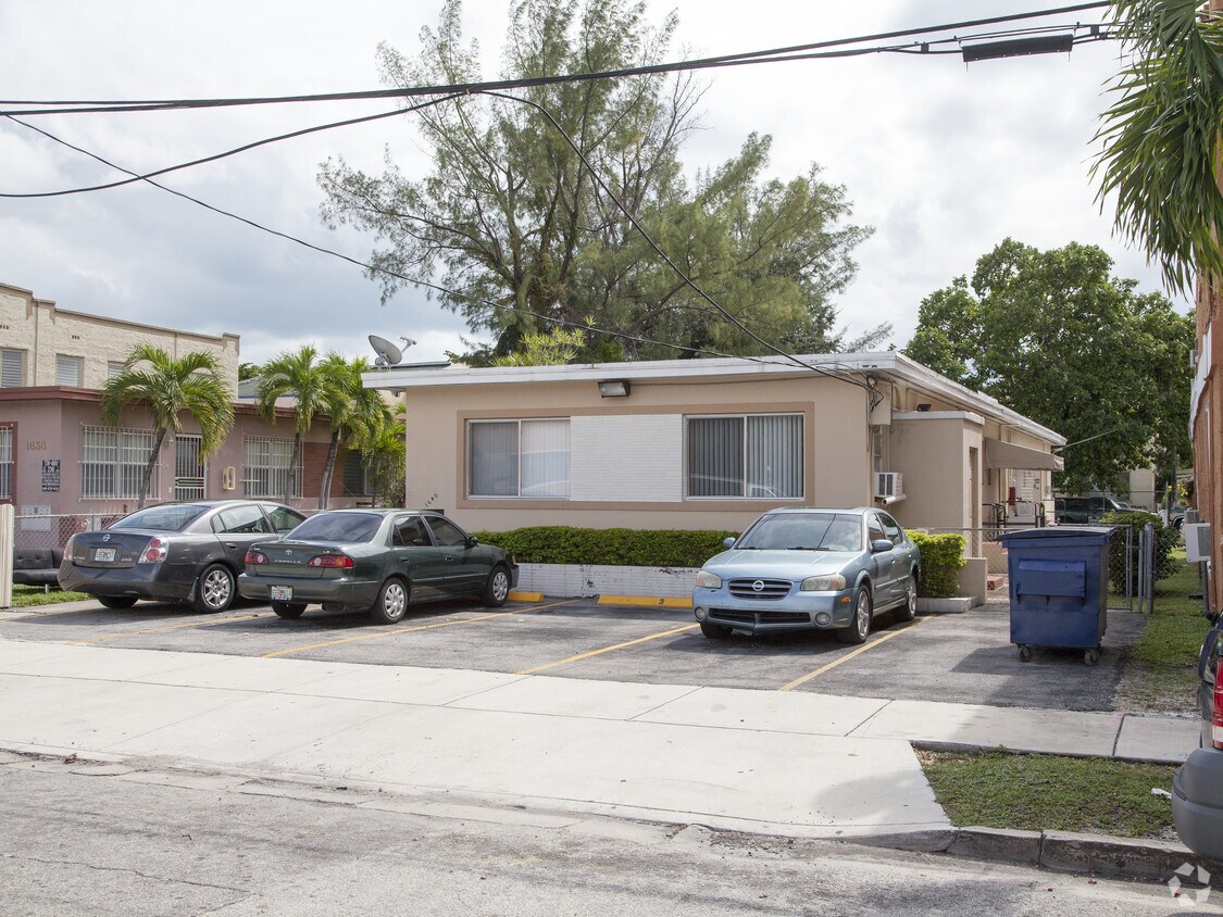 Foto del edificio - 1640 SW 4th St