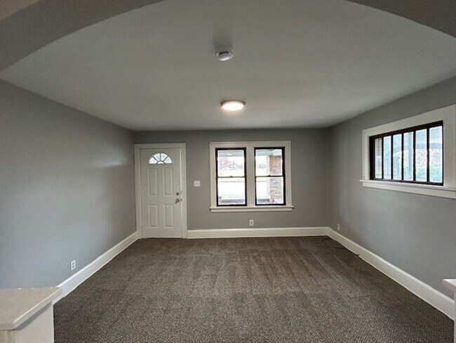 Foto del edificio - 3237-3237 Grove Ave