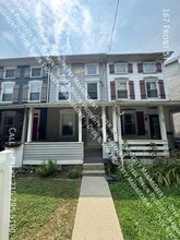 Building Photo - 167 Front St