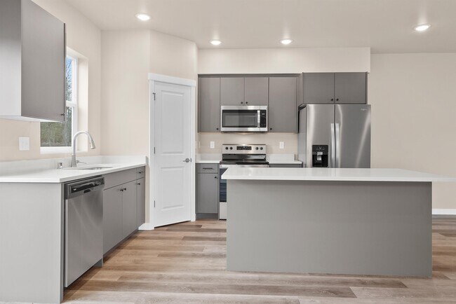 Building Photo - 2796 Shore Pine Place