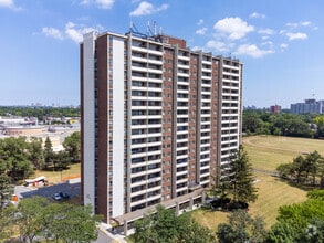 Building Photo - Bentley Apartments