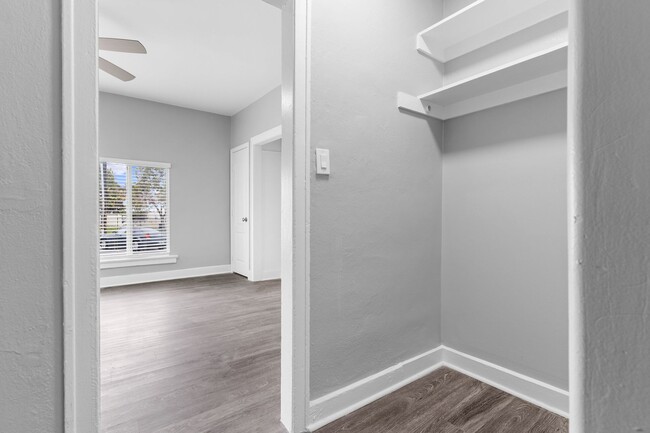 Foto del edificio - 1424 Chestnut Ave