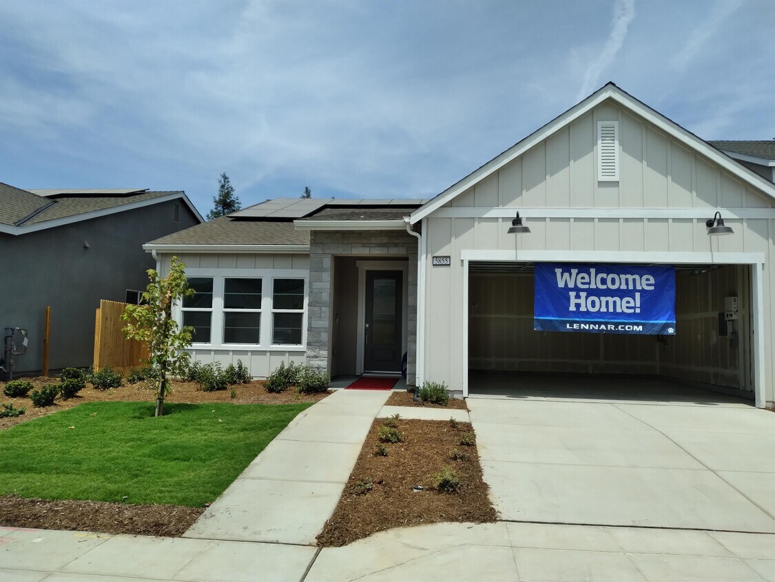 Foto principal - 5855 E Pitt Ave