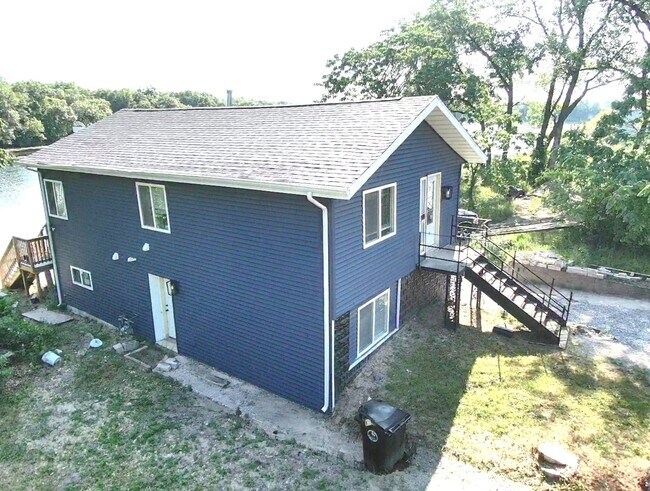 Foto del edificio - 5801 Juniper Ave